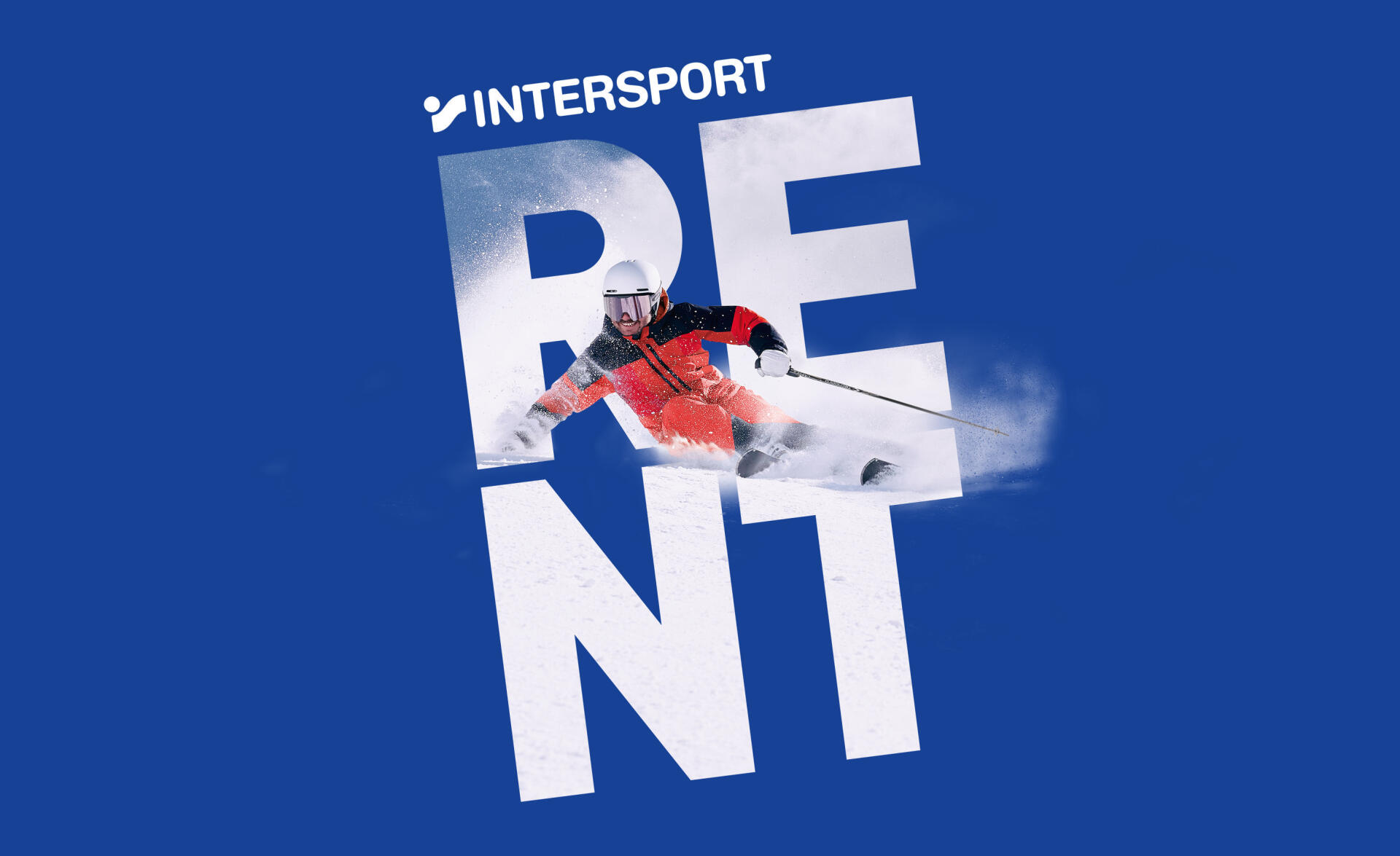 Ein Skifahrer in roter Jacke und Helm carvt durch den Schnee, eingebettet in große weiße Buchstaben „RENT“ auf blauem Hintergrund, die Action und Spannung vermitteln.